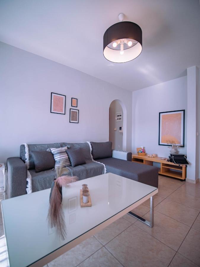 Urban Flat - Central Spot Apartments Volos Eksteriør billede