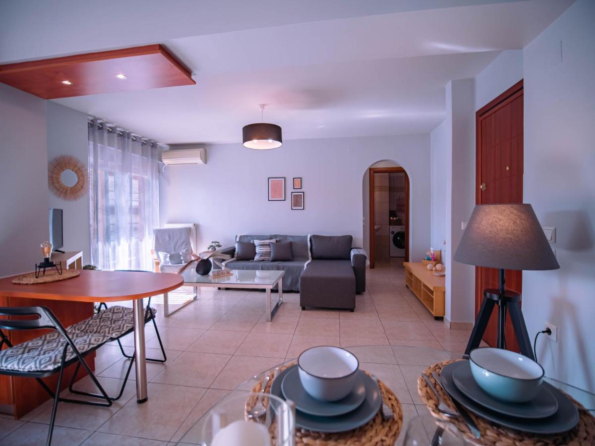 Urban Flat - Central Spot Apartments Volos Eksteriør billede